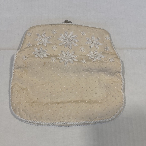 MAGID Pure Silk Cream Beaded Bag with Snowflake Design from Bonwit Teller - Picture 9 of 11